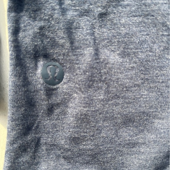 Men's Lululemon T-Shirt Gray Blue Solid NO TAGS Long Sleeve Gym Run Gorpcore - Picture 9 of 13